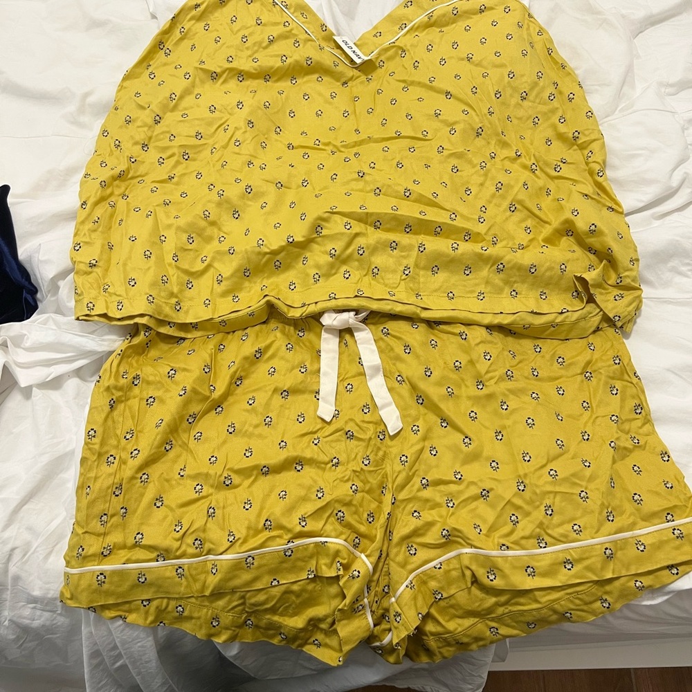 Old Navy Pajamas
